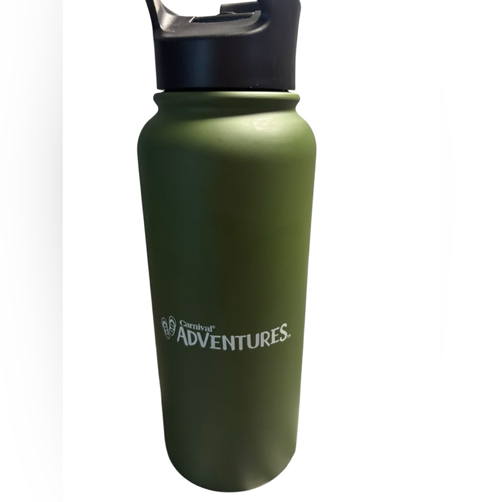 Carnival Adventures Green Water Bottle NWT